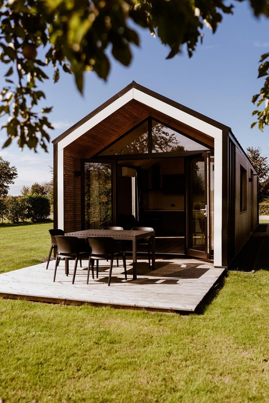 Bant Tiny House Xxl酒店 外观 照片